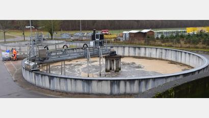 Bild: bö
Der Gemeinderat von Ebermannsdorf hat die Gebühren für Wasser, Abwasser und Niederschlagswasser angepasst – hier ein Blick über die Ebermannsdorfer Kläranlage Die neuen Gebührensätze gelten von 2021 bis 2024.