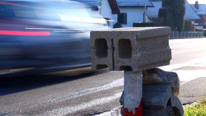 Symbolbild: Steinbacher
Mit Geschwindigkeitskontrollen in Heinersreuth will sich der Bauausschuss ein Bild von der Verkehrssituation machen.