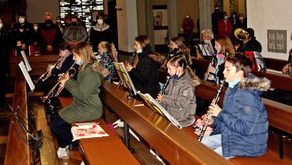 Bild: zer
Die junge Bläsergruppe gestaltete die beiden Kindermetten in der Auferstehungskirche am Freitagnachmittag.