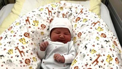 Bild: M. Herrmann/exb
Theresa Specht ist das Silvesterbaby im St.-Anna-Krankenhaus Sulzbach-Rosenberg.