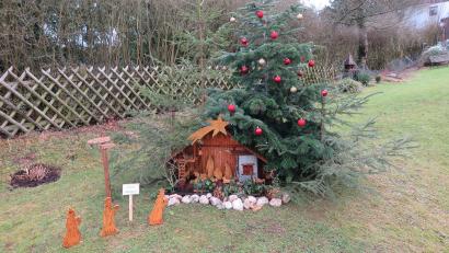 Bild: jzk
Viel Herzblut steckt in der Krippe, die Herbert Kusche im Laufe der Jahr mit viel Liebe selbst gebastelt hat.