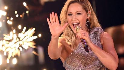 Archivbild: Britta Pedersen/dpa
Sängerin Helene Fischer bei der TV-Spendengala "Ein Herz für Kinder".