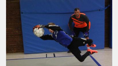 Bild: kro
Torwarttrainier Huberth Rosner schaute beim Trainingscamp ganz genau hin.