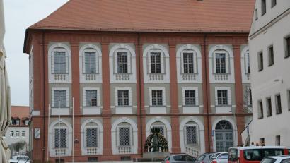 Archivbild: Petra Hartl
Ab 17. Januar gilt für Besucher des Landratsamts in Neustadt/WN und in den Außenstellen der Kreisbehörde die 3G-Regelung.