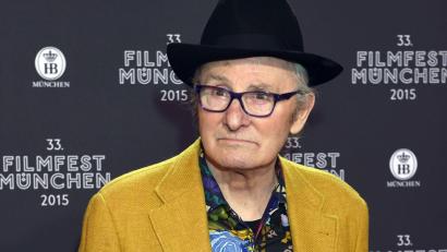 Archivbild: Felix Hörhager/dpa
Herbert Achternbusch 2015 beim Filmfest München. Der Regisseur und Autor starb im Alter von 83 Jahren.