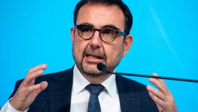 Archivbild: Sven Hoppe/dpa
Die sogenannte Hotspot-Regelung wird bis zur geplanten Überarbeitung im Kabinett ausgesetzt. Das kündigte Gesundheitsminister Klaus Holetschek (CSU) am Donnerstag an.