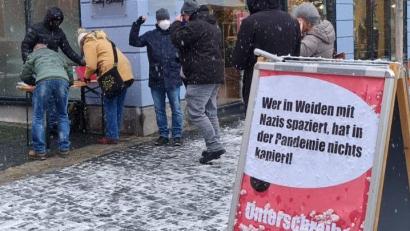 Bild: Nina Krehl/exb
Der "Zusammenschluss von Menschen/Bürgern" lädt am Samstag, 15. Januar, zur Unterschrift und zu einer Kundgebung ein.