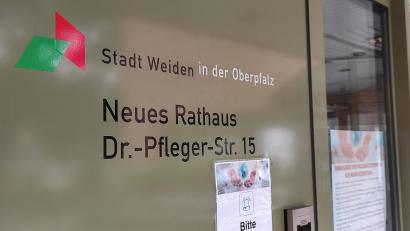 Symbolbild: rg
Die Stadt Weiden bittet die Bürger um Teilnahme an einer Online-Umfrage zum Thema Ortsverbundenheit und den regionalen Lebensverhältnissen.