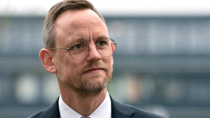 Bild: Stephan Huber
Bei einem Pressetermin ist Thomas Pickel offiziell als neuer Vorstandsvorsitzender der Sparkasse Amberg-Sulzbach vorgestellt worden.