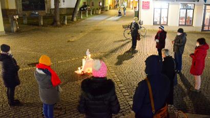 Bild: Kunz
Eine Gebetsgruppe aus Weiden und Umgebung trifft sich jeden Mittwoch in Weiden zum gemeinsamen Gebet.