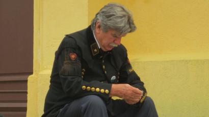 Bild: Scharf/exb
Jakob Scharf, hier in der Kluft eines Bergknappen, hat die erzwungenen Ruhephasen in der Pandemie genutzt. Der Landrats-Stellvertreter und frühere Steinberger Bürgermeister sagt, er habe in dieser Zeit an zwei Büchern gearbeitet.