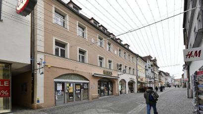 Bild: Petra Hartl
Das sogenannte Hussel-Haus in der Amberger Georgenstraße gilt seit 2015 als einsturzgefährdet.