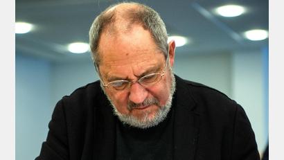 Bild: Sina Schuldt
Siegfried Mauser, Ex-Rektor der Münchener Musikhochschule, ist seine Haftstrafe in Österreich nicht zum vorgeschriebenen Zeitpunkt angetreten.