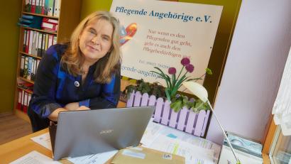 Bild: Pflegende Angehörige/Frank Boxler
Kornelia Schmid hat vor neun Jahren die Facebook-Gruppe "Pflegende Angehörige" gegründet.