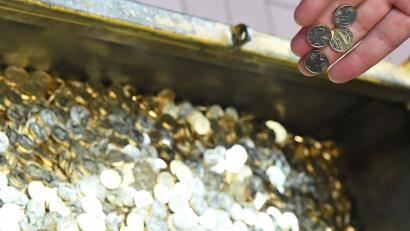 Bild: Felix Hörhager
Mehr Geld gibt der Freistaat 2022 aus.