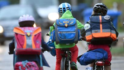 Bild: Ralf Hirschberger/dpa
Die Lage an den Grund- und Mittelschulen ist teils katastrophal.