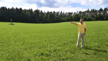 Bild: Petra Hartl
Michael Grob wollte das Neubaugebiet in Theuern verhindern. Der Petitionsausschuss befasste sich am Mittwoch mit dem Thema.
