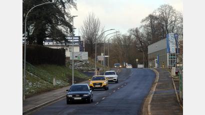 Bild: Wolfgang Steinbacher
Auf der Sulzbacher Straße heißt es seit 10. Dezember: Freie Fahrt! Doch das wird schon bald wieder anders sein.