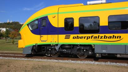 Archivbild: Götz
Die Länderbahn fährt, aber nicht so häufig wie normal.