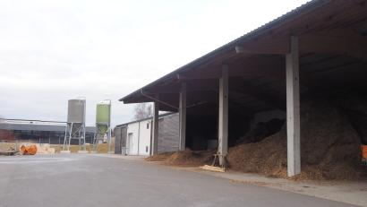 Bild: ws
Das Heizwerk der "Stadt Bärnau Kommunal GmbH" soll künftig deutlich mehr Abnehmer versorgen. Dann wäre auch der "Wärmeverlust" kein Thema mehr, beruhigte Bürgermeister Alfred Stier den Stadtrat.