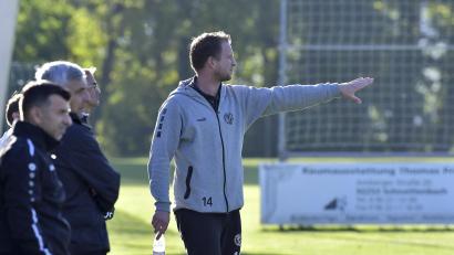 Archivbild: Hubert Ziegler
Kai Hempel, Trainer der DJK Gebenbach, hat ein Ziel für das Spiel in Aschaffenburg.