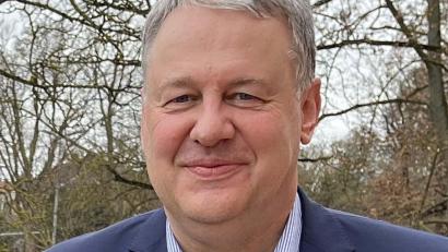 Bild: LRA Amberg-Sulzbach/Christine Hollederer
Virtuell tauschten sich Landrat Richard Reisinger und Susanne Hierl in den vergangenen Wochen und Monaten bereits mehrfach aus. Nun stattete die Bundestagsabgeordnete dem Landkreischef ihren offiziellen Antrittsbesuch ab.