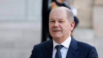 Bild: Ludovic Marin/AFP/dpa
Bundeskanzler Olaf Scholz fordete erneut einen sofortigen Stopp des Angriffs in der Ukraine.
