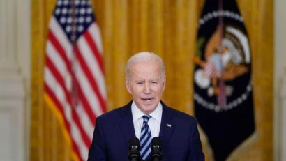 Bild: Alex Brandon/AP/dpa
Joe Biden, Präsident der USA, bei einer Rede zum russischen Krieg in der Ukraine.