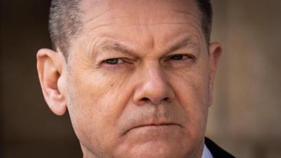 Bild: Michael Kappeler/dpa
„Attacken auf zivile Infrastruktur und Zivilisten müssen aufhören“: Bundeskanzler Olaf Scholz.