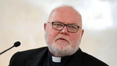 Bild: Sven Hoppe/dpa
Kardinal Reinhard Marx spricht.