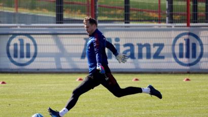 Bild: Matthias Balk/dpa
Bayern-Torhüter Manuel Neuer wird beim Topspiel gegen Bayer Leverkusen fehlen.