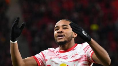 Bild: Sebastian Kahnert/dpa-Zentralbild/dpa
Christopher Nkunku traf für Leipzig zum Sieg.