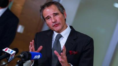 Bild: Lisa Leutner/AP/dpa
IAEA-Generaldirektor Rafael Grossi will mit Moskau und Kiew über die Sicherheitsgarantien für die vielen Atomkraftwerke und Nukleareinrichtungen in der Ukraine verhandeln.