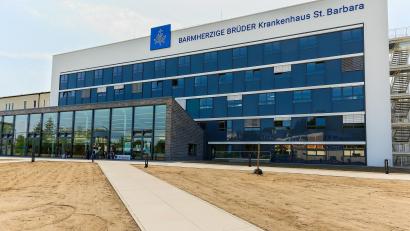 Archivbild: Hösamer
Das Schwandorfer Krankenhaus erlaubt wieder Patientenbesuche.