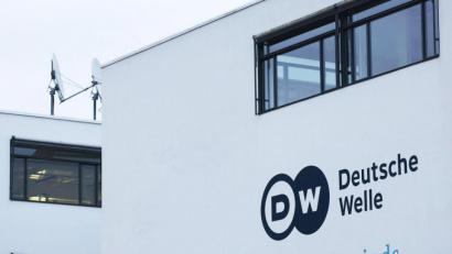 Bild: Oliver Berg/dpa
Neben dem Internet-Angebot der Deutschen Welle ist auch das der britischen BBC aktuell in Russland nicht zu empfangen.