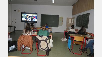 Bild: jzk
Ohne Lernstress und Notendruck genossen die Neuntklässler den Kino-Abend in der Kemnather Realschule.