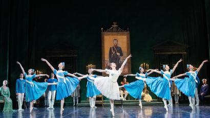 Bild: Martina Root/exb
Eine Szene aus dem Ballett „Anastasia – die letzte Zarentochter“