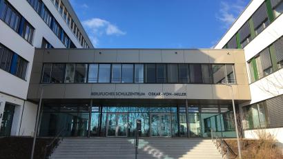 Bild: upl
An der Berufsschule in Schwandorf wird weiter gebaut. Hier gibt der Landkreis Schwandorf auch in diesem Jahr einen Millionenbetrag aus.