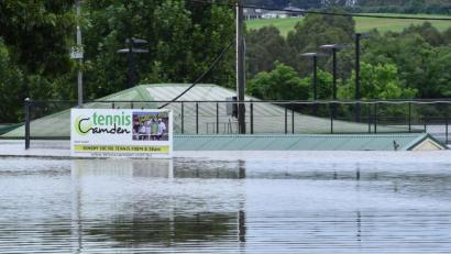 Bild: Dean Lewins/AAP/dpa
Überschwemmungen in Camden im Südwesten von Sydney.