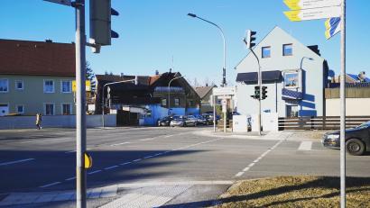 Bild: lnz
Die Schaltung der Ampel an der Kreuzung auf der Färberbrücke in Mitterteich ist zum wiederholten Mal im Stadtrat kritisiert worden.