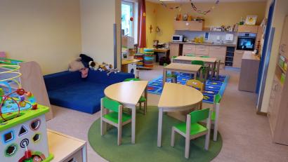 Bild: dob
Ab sofort können Kinder vom dritten Lebensjahr an für die Schulvorbereitende Einrichtung (SVE) angemeldet werden. Eine SVE besuchen Kinder, bei denen der Förderbedarf höher ist und somit vom Leben und Lernen in einer kleineren Gruppe profitieren.