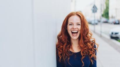 Symbolbild: contrastwerkstatt - stock.adobe.com
Mit einer Portion Humor lebt es sich glücklicher.