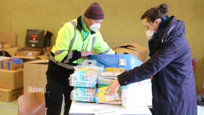 Bild: Roth/OTH Amberg-Weiden
Neben dem Sammeln von Spenden engagiert sich die OTH Amberg-Weiden auch dafür, dass ukrainisch Studierende ihr Studium in der Oberpfalz fortsetzen können.