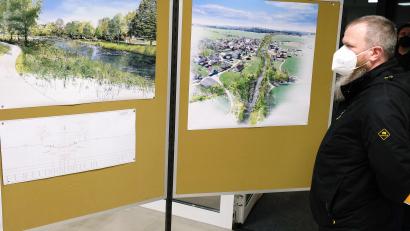 Bild: do
Im Rahmen des ökologischen Flussausbaues soll auch der Naherholungswert des Tremmersdorfer Ortskernes steigen, wie diese Animationsbilder zeigen