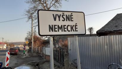 Bild: Wild/exb
Bei Vyšné Nemecké in der Slowakei überquerte Josef Gmeiner die Grenze in die Ukraine. An diesem Übergang holte er auch den Sohn von Ina ab.