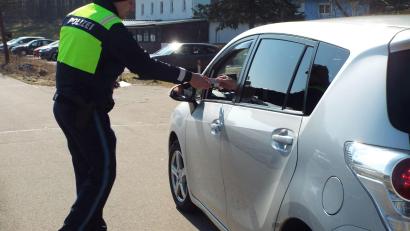 Bild: e
Auch am Haidweiher hat die Amberger Polizei beim Blitzermarathon einige Autofahrer aus dem Verkehr gezogen, die zu schnell unterwegs waren.