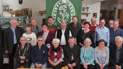 Bild: Kunz
Der OWV, Zweigverein Weiden, ehrte viele langjährige Mitglieder.