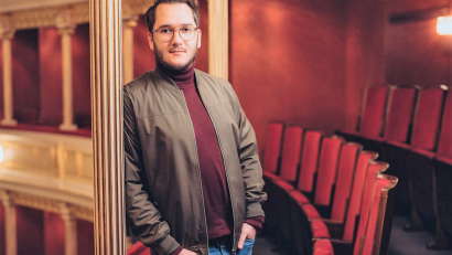 Bild: Lex Karelly/hfz/exb
Noch ist Daniel Grünauer im Schauspielhaus Graz tätig, nächste Station als Leitender Dramaturg Schauspiel ist das Theater Regensburg