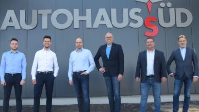 Bild: fz
Das Team des Autohauses Süd: von links Niklas Aha, Valmir Shabani, David Dexheimer, Wolfgang Karl, Carsten Schreyer und Robert Eckert.