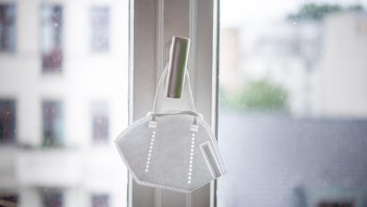 Symbolbild: Zacharie Scheurer
Für Menschen mit einer Corona-Infektion soll ab 1. Mai nur noch eine "dringende Empfehlung" für eine fünf Tage lange Isolation gelten.